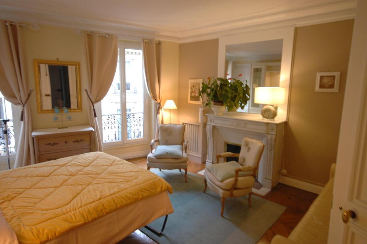 Two-Bedroom Apartment Champs-Elysees Paris Exterior photo